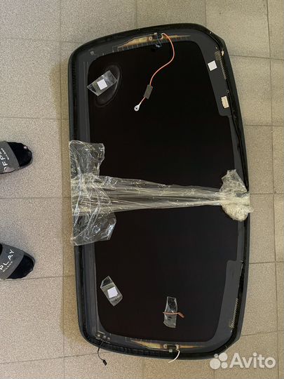 Заднее стекло на w213 mercedes