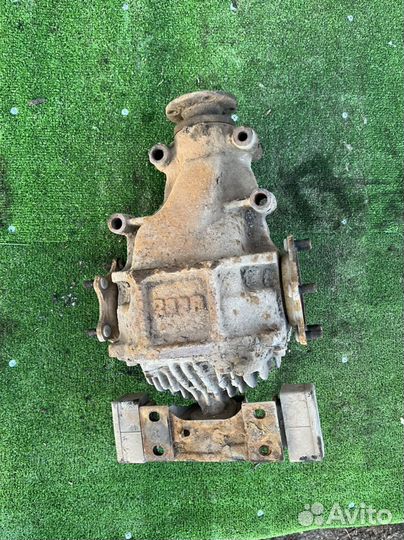 Задний редкутор toyota crown s140