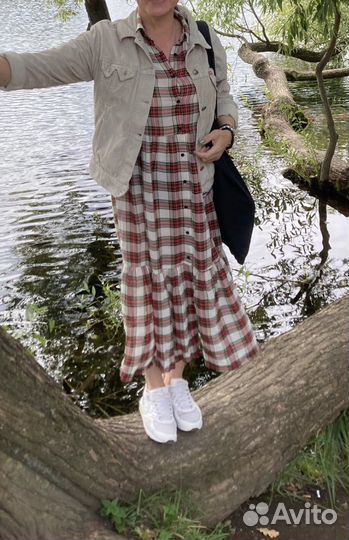 Платье zara 44-46 льняное