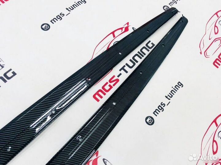 Лезвия порогов BMW 3 F30 M-Perfomance под карбон