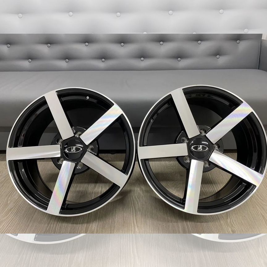 Литые диски Blitz 7×R17 5×139.7