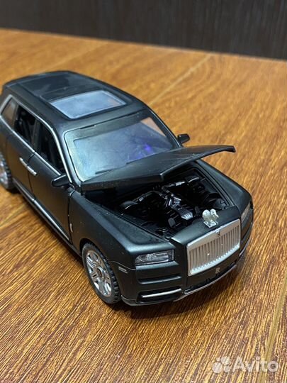 Игрушечные машинки