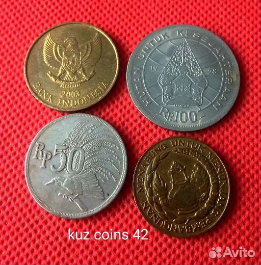 Наборы иностранных монет
