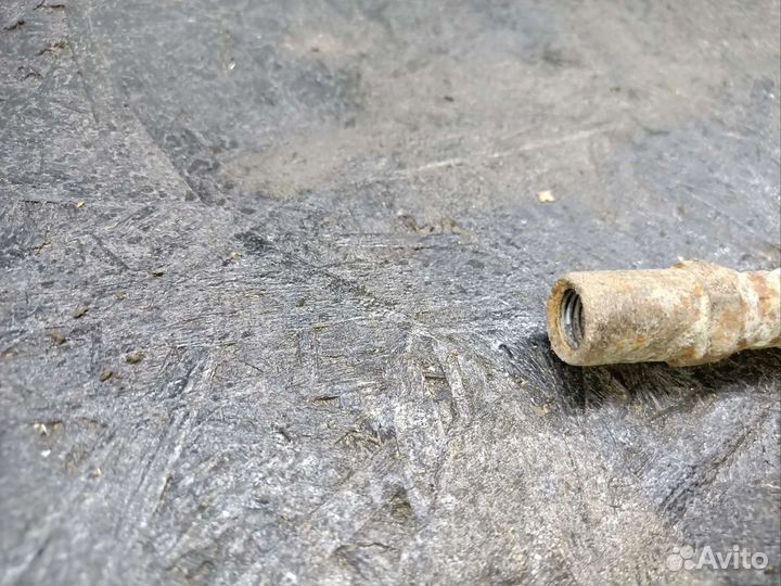 Тормозной шланг Nissan bluebird u13