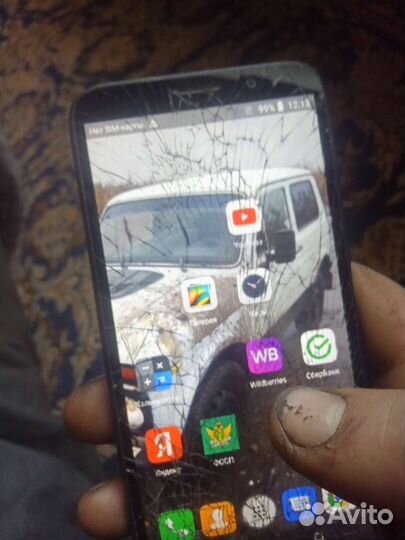 Телефон Honor 7s