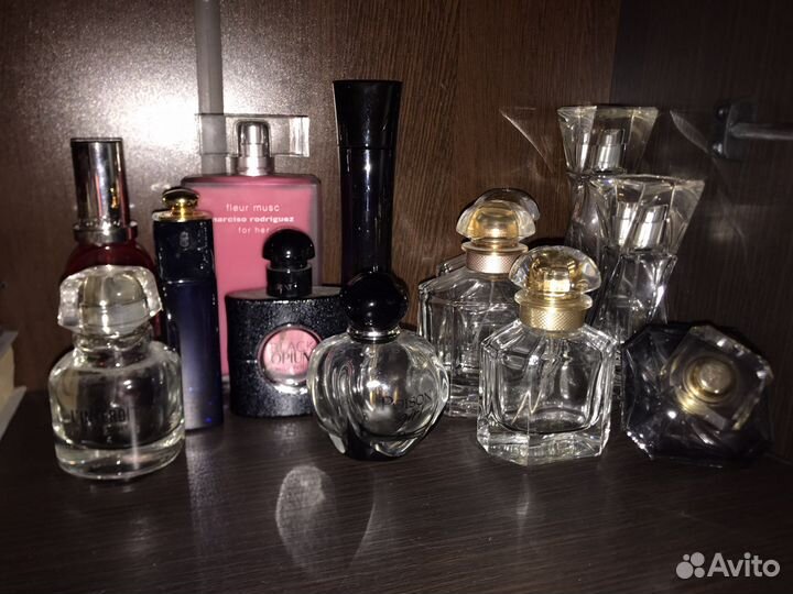 Флаконы оригинальных парфюмов