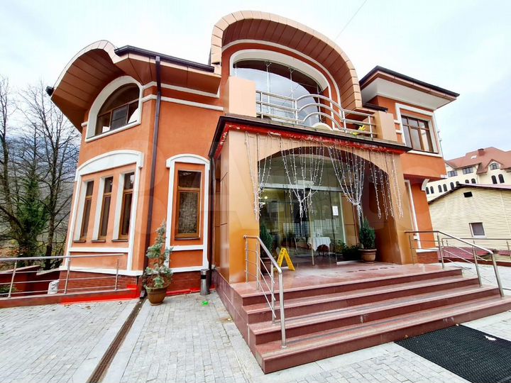 Гостиница, 650 м²