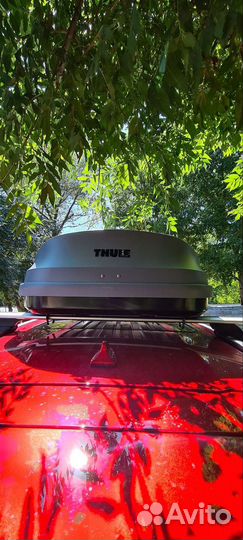 Автобокс Thule с поперечинами