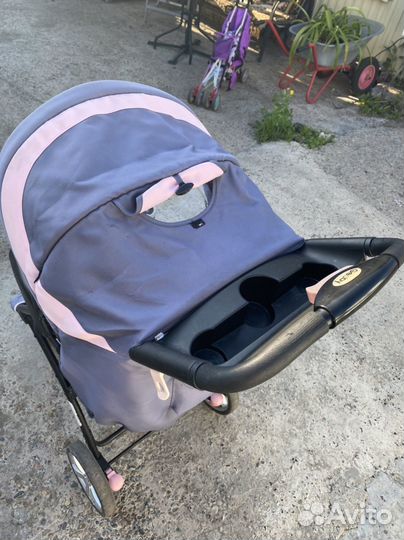 Прогулочная коляска