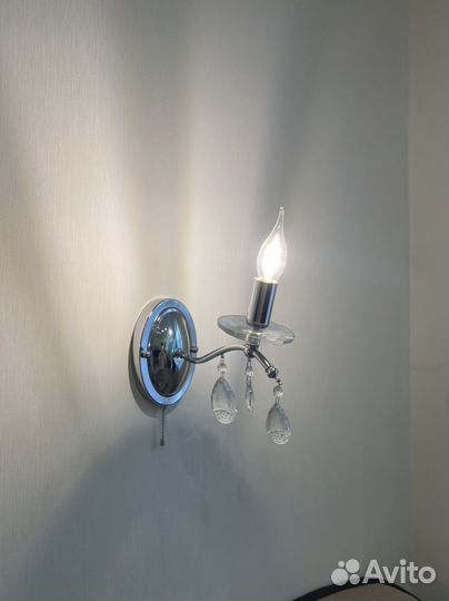 Изящные бра-светильники