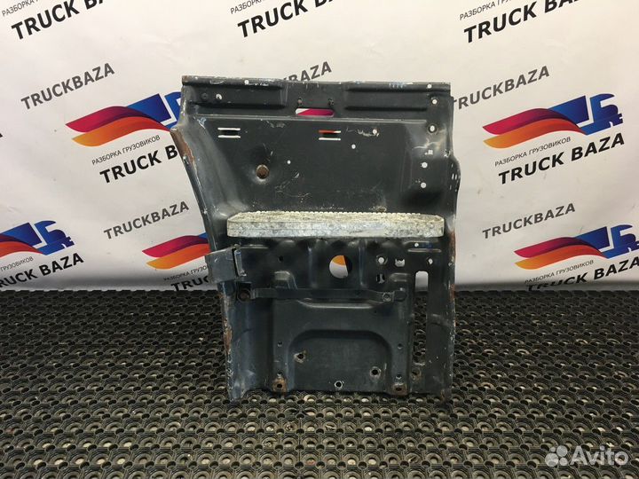 1515192 Корпус подножек правый Scania 4-series