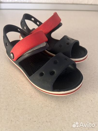 Сандалии crocs c10