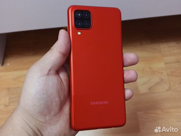 Samsung Galaxy A12, 4/64 ГБ