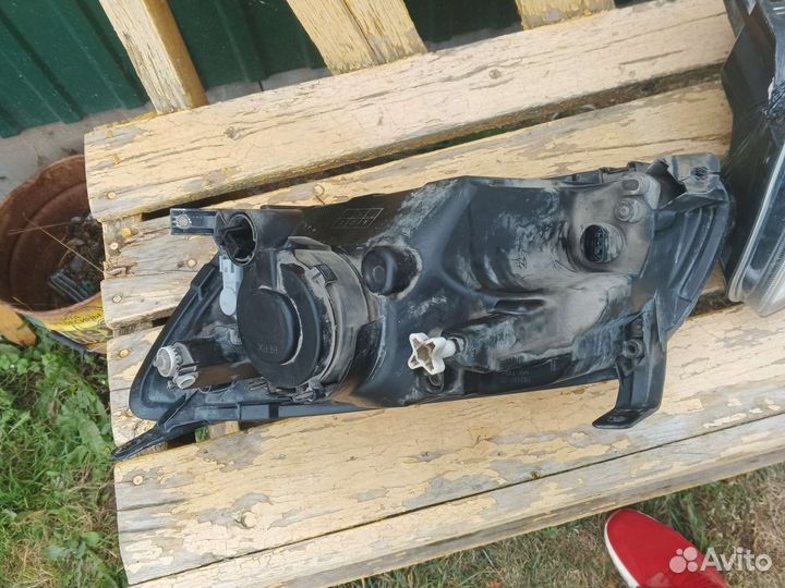 Фары передние на гранту и приору