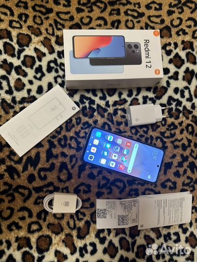Xiaomi Redmi 12, 4/128 ГБ
