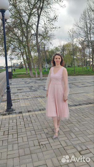 Вечернее платье