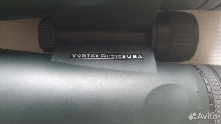 Бинокль Vortex Diamondback 12x50