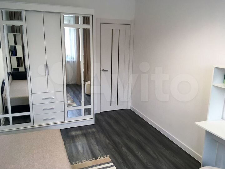 3-к. квартира, 88 м², 2/17 эт.