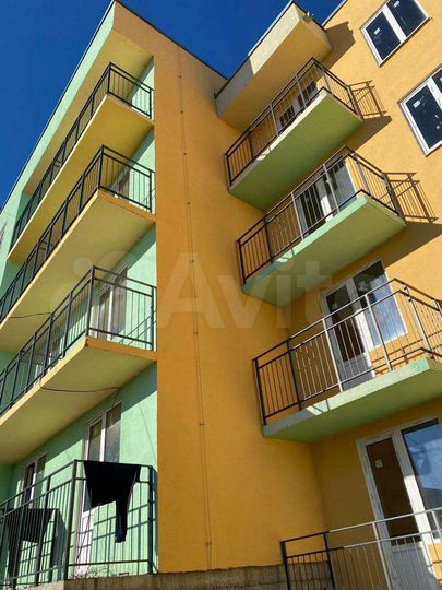 2-к. квартира, 43,3 м², 2/4 эт.
