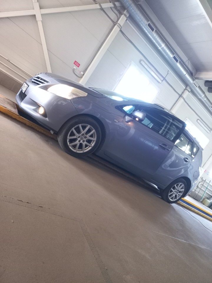 Toyota Verso: фото владельца