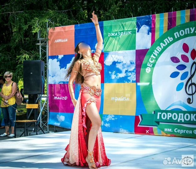 Костюм для восточных танцев кораловый