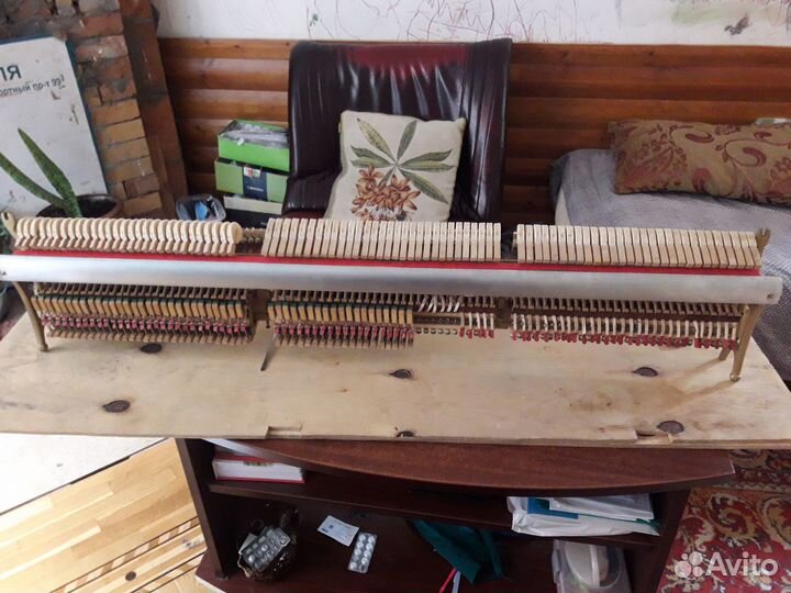 Чешское пианино Petrof полностью реставрированное