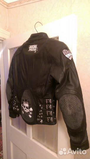 Мотокуртка кожанная женская icon