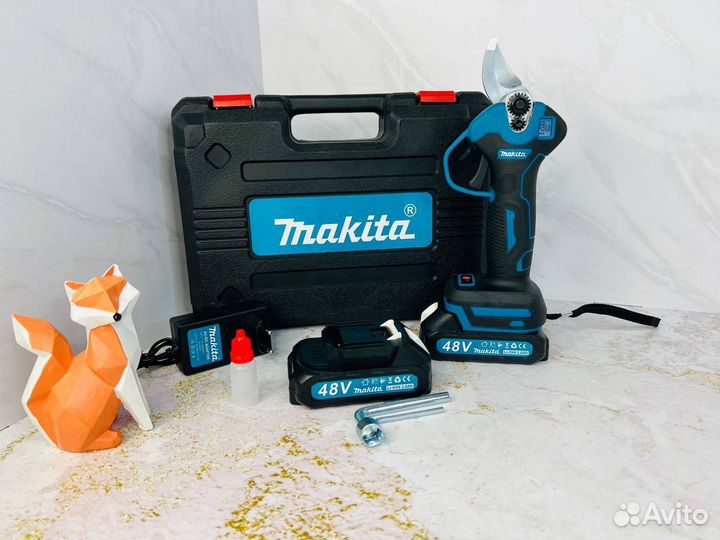 Секатор makita