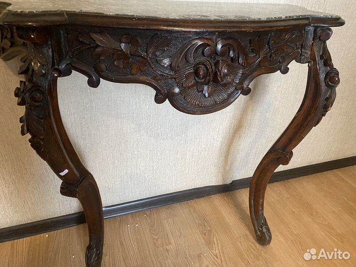 Консоль антикварная декоративная в дворцовом стиле