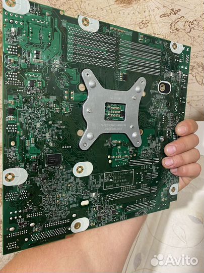 Материнская плата