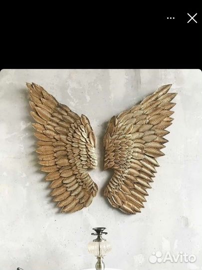 Крылья, декор на стену