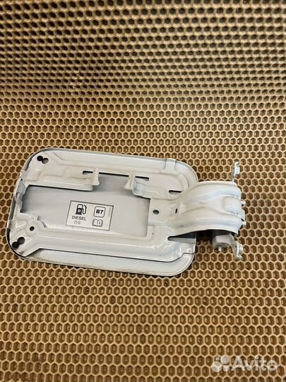 Лючок бензобака hyundai h1 2018