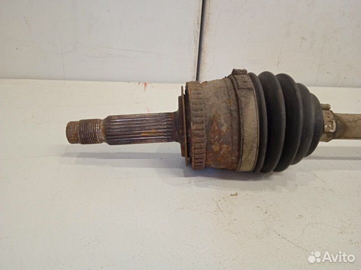 Привод передний правый Kia Rio 2 1.4 2005