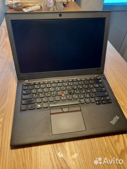 Lenovo Thinkpad x270 i3 16gb ssd500