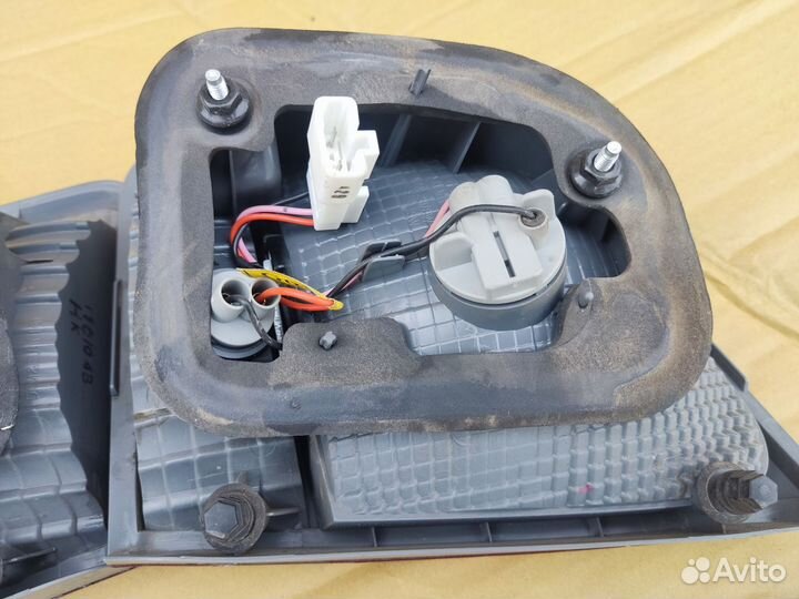 Задние фонари