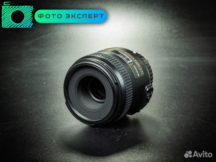 Объектив Nikon AF-S 40mm f2.8 G DX micro