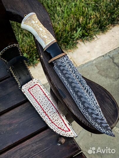 Нож цветник