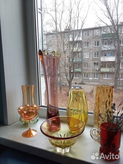 Вазы цветное стекло