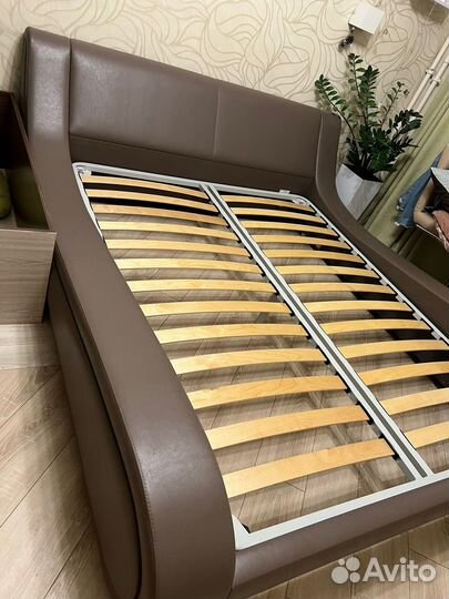 Кровать двухспальная 160 *200 аскона