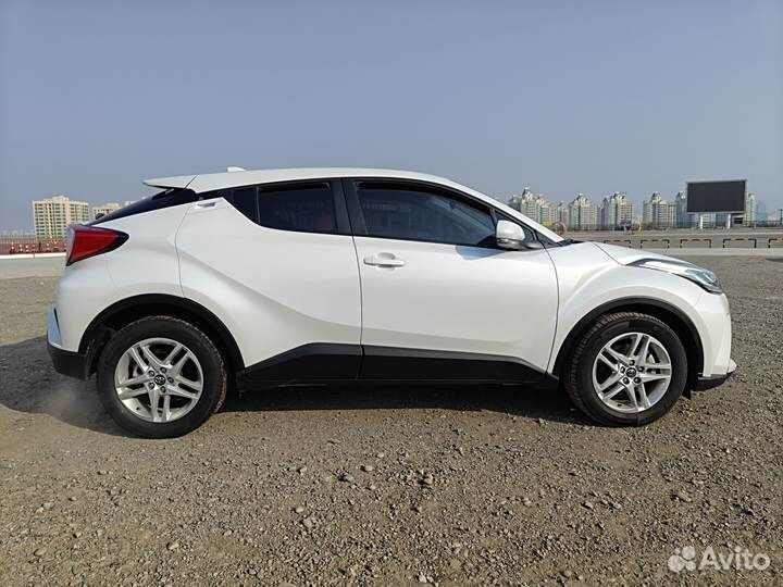 Toyota C-HR 2.0 CVT, 2022, 25 000 км