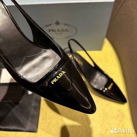 Босоножки женские prada