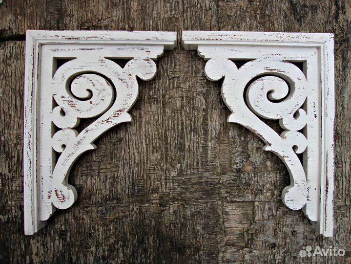 Кронштейн для полки на кухню в стиле прованс