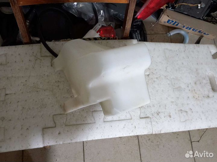 Бочок омывателя Opel Astra C