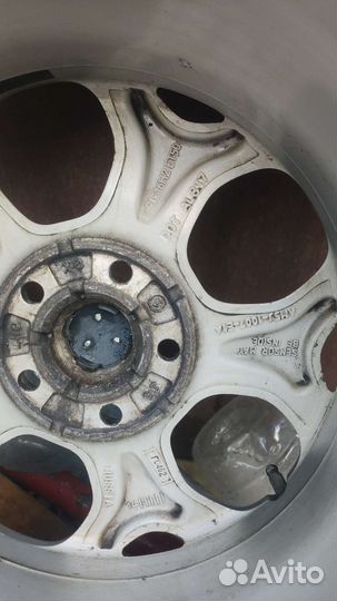 Диск литой форд фокус R 16