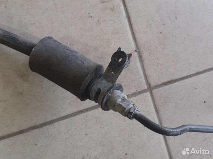 Трубка гура Hyundai Sanata 4 2.0