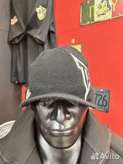 Крутая шапка tapout как у ufc