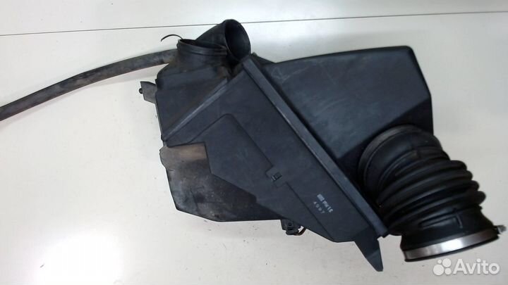 Корпус воздушного фильтра Audi A8 (D2), 2001