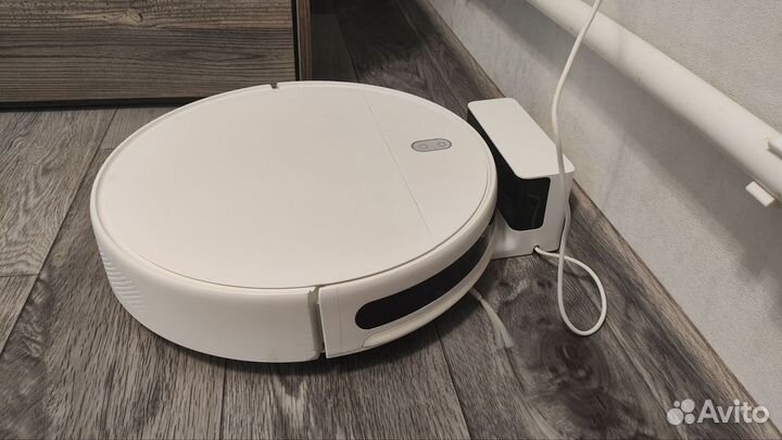 Xiaomi Робот-пылесос Mi Robot Vacuum-Mop Essential