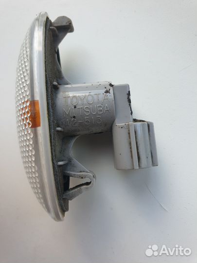 Повторитель поворотника Тойота Королла 150