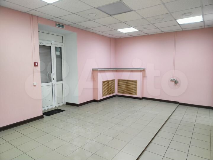 Торговая площадь, 70 м²